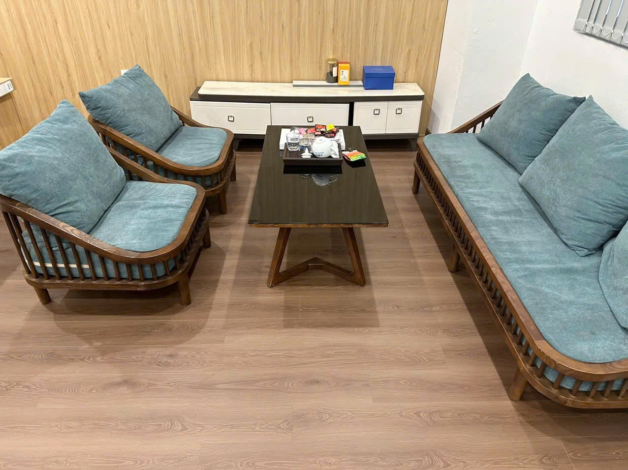 SÀN KOBLER tinh thể đá muối Himalaya RX K32